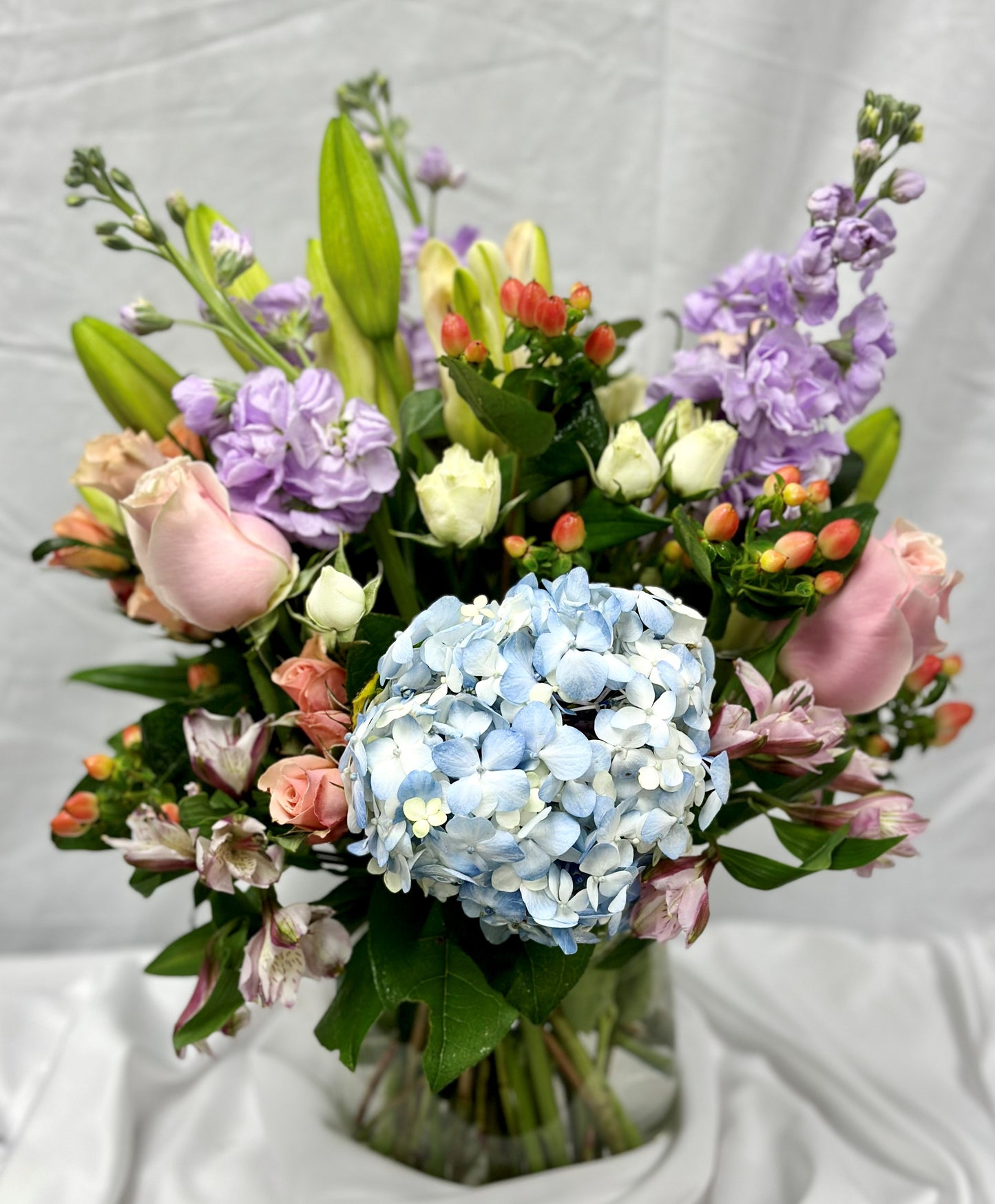 Florist Designed Pastel Mix Bouquet In Vase – Emil Yedowitz Florist Llc, Yonkers NY