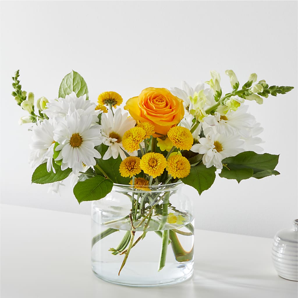 Sun Salutation Bouquet – Emil Yedowitz Florist Llc, Yonkers NY