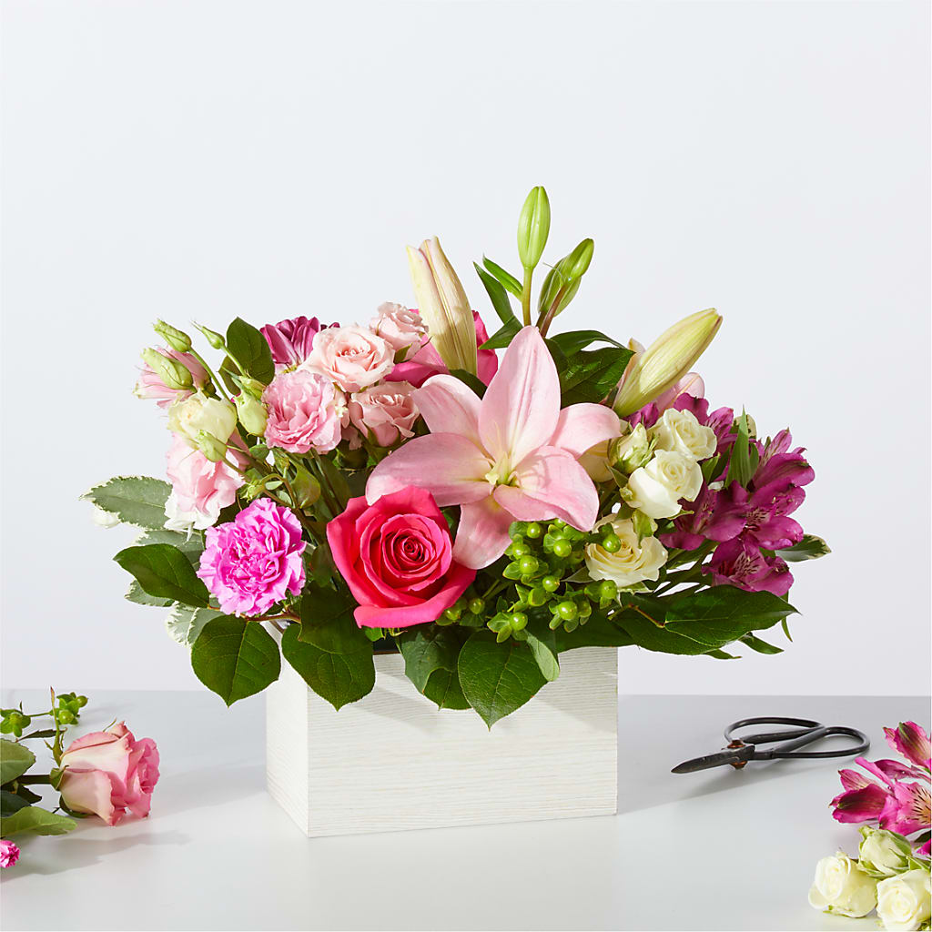 Sweetberry Box – A Florist Original – Emil Yedowitz Florist Llc, Yonkers NY