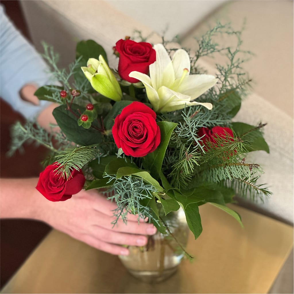 Glittering Lights Bouquet – Emil Yedowitz Florist Llc, Yonkers NY