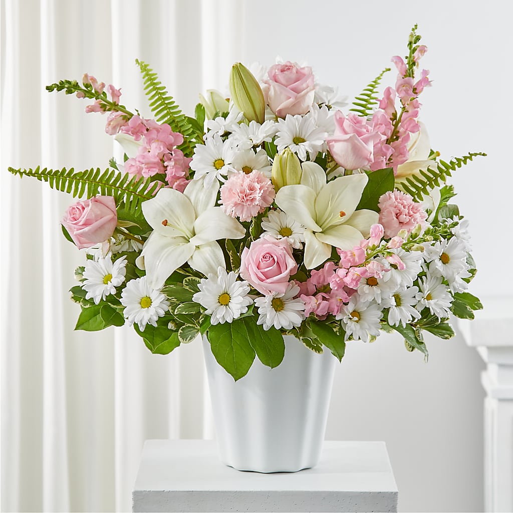 Soft Touch Tabletop Basket – Emil Yedowitz Florist Llc, Yonkers NY