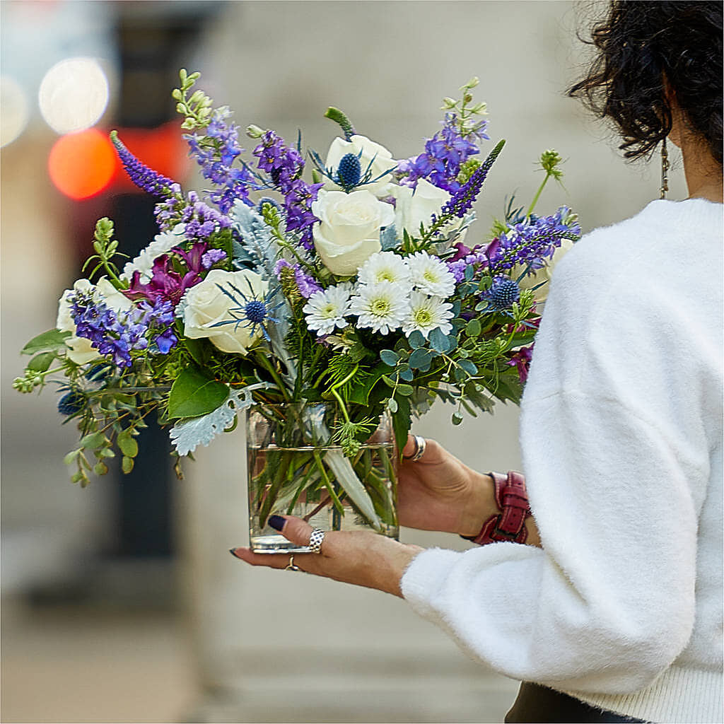 Shooting Star Bouquet –  Emil Yedowitz Florist Llc, Yonkers NY